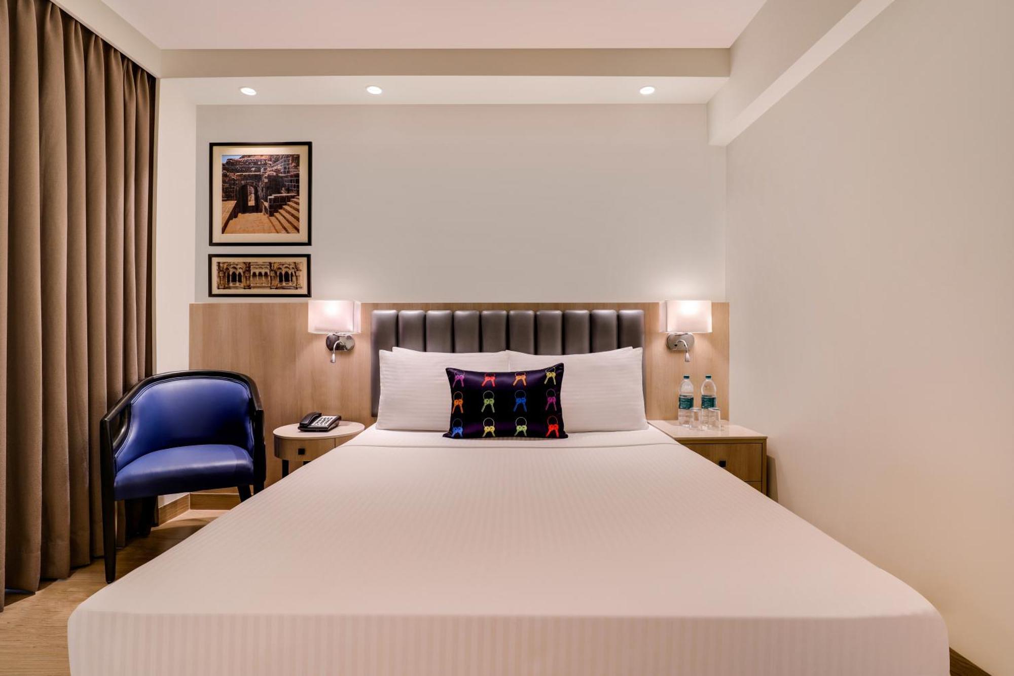 Keys Prima By Lemon Tree Hotels, Pimpri, Pune Exterior photo